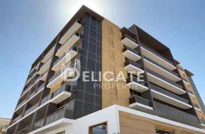 Apartment - 2 Bedrooms - 3 Bathrooms for sale in Croesus - Majan - Dubai