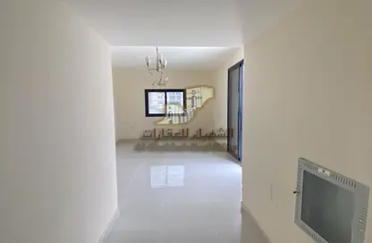 Apartment - 2 Bedrooms - 2 Bathrooms for rent in Al Jurf Industrial 3 - Al Jurf Industrial - Ajman