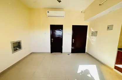 Apartment - 1 Bathroom for rent in SG Muwaileh Building - Muwaileh - Sharjah