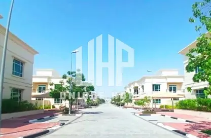 Villa - 6 Bedrooms for rent in Khalifa City A - Khalifa City - Abu Dhabi