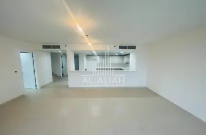 Duplex - 3 Bedrooms - 5 Bathrooms for rent in Al Beed Terrace - Al Raha Beach - Abu Dhabi