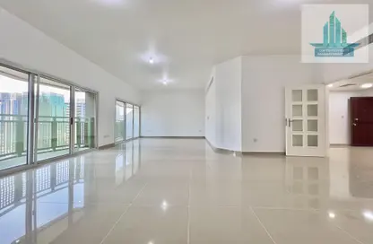 Apartment - 3 Bedrooms - 4 Bathrooms for rent in Al Waha Tower - Al Khalidiya - Abu Dhabi