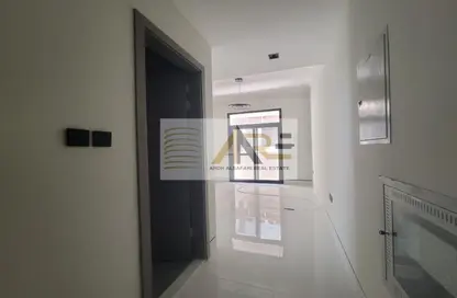 Apartment - 1 Bedroom - 2 Bathrooms for rent in AlFalah - Muwaileh Commercial - Sharjah