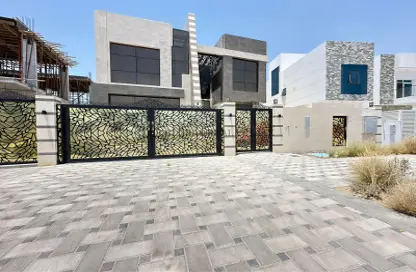 Villa - 5 Bedrooms - 6 Bathrooms for rent in Lea - Yas Acres - Yas Island - Abu Dhabi