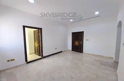 Apartment - 1 Bedroom - 1 Bathroom for rent in Shakhbout City - Abu Dhabi