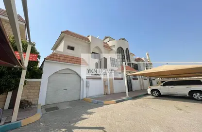 Villa - 6 Bedrooms - 6 Bathrooms for rent in Defense Road - City Downtown - Abu Dhabi