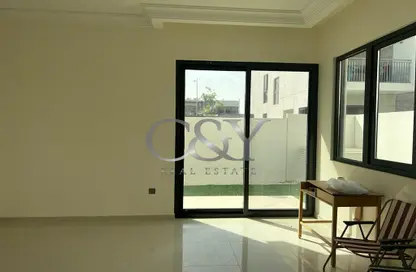 Villa - 3 Bedrooms - 4 Bathrooms for rent in Zinnia - Damac Hills 2 - Dubai