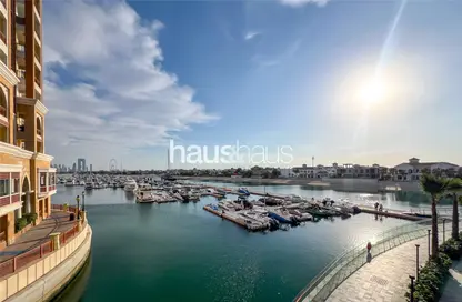 Apartment - 1 Bathroom for sale in Palm Views West - Palm Views - Palm Jumeirah - Dubai