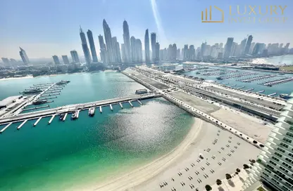 Apartment - 2 Bedrooms - 2 Bathrooms for rent in Sunrise Bay - EMAAR Beachfront - Dubai Harbour - Dubai