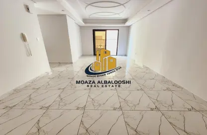 Apartment - 3 Bedrooms - 3 Bathrooms for rent in Muwaileh 29 Building - Muwaileh - Sharjah