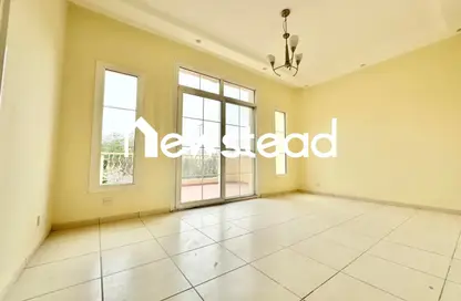 Villa - 3 Bedrooms - 3 Bathrooms for rent in Springs 6 - The Springs - Dubai