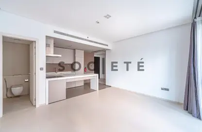 Apartment - 1 Bedroom - 1 Bathroom for sale in West Avenue Tower - Dubai Marina - Dubai