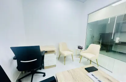 Office Space - Studio - 1 Bathroom for rent in Red Avenue - Al Garhoud - Dubai