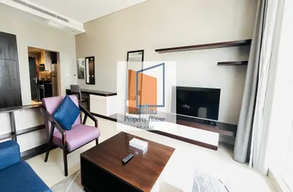 Apartment - 1 Bathroom for rent in Al Jowhara Tower - Corniche Road - Abu Dhabi