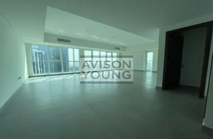 Apartment - 4 Bedrooms - 5 Bathrooms for rent in Bay Tower - Corniche Road - Abu Dhabi