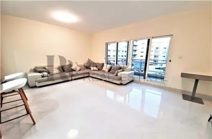 Apartment - 1 Bedroom - 2 Bathrooms for rent in Tower 25 - Al Reef Downtown - Al Reef - Abu Dhabi