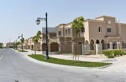 Villa - 3 Bedrooms - 4 Bathrooms for rent in Casa Dora - Serena - Dubai