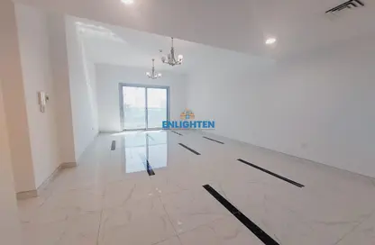 Apartment - 2 Bedrooms - 3 Bathrooms for rent in Rose 10 - Jumeirah Village Circle - Dubai