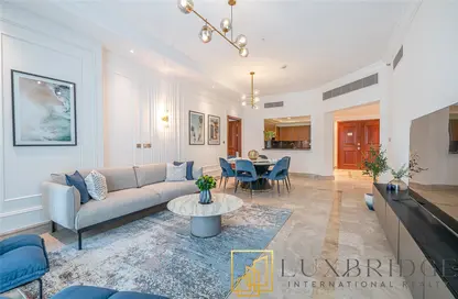 Apartment - 2 Bedrooms - 3 Bathrooms for sale in The Fairmont Palm Residence North - The Fairmont Palm Residences - Palm Jumeirah - Dubai