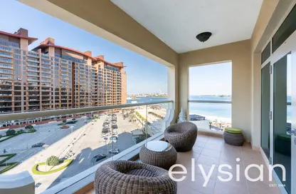 Apartment - 2 Bedrooms - 3 Bathrooms for rent in Al Das - Shoreline Apartments - Palm Jumeirah - Dubai