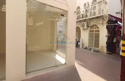 Shop - Studio - 1 Bathroom for rent in Al Sabkha - Deira - Dubai