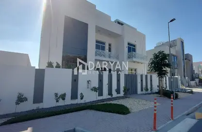 Villa - 7 Bedrooms for rent in Al Wasl Road - Al Wasl - Dubai