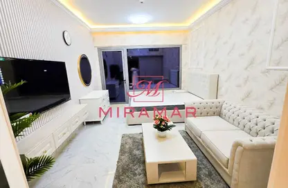 Apartment - 1 Bathroom for rent in Oasis 1 - Oasis Residences - Masdar City - Abu Dhabi