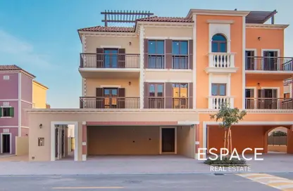 Townhouse - 5 Bedrooms - 5 Bathrooms for sale in Sur La Mer - La Mer - Jumeirah - Dubai