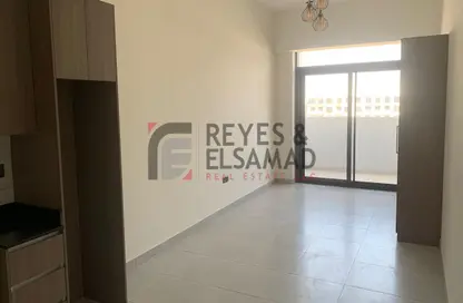 Apartment - 1 Bathroom for rent in Burj Residence 3 - Arjan - Dubai