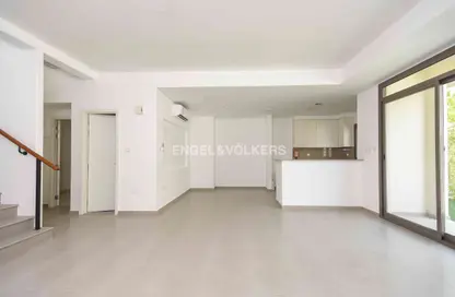 Townhouse - 3 Bedrooms - 4 Bathrooms for rent in Noor Townhouses - Town Square - Dubai