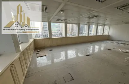 Office Space - Studio - 1 Bathroom for rent in Hamdan Street - Abu Dhabi