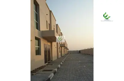 Labor Camp - Studio for rent in M-38 - Mussafah Industrial Area - Mussafah - Abu Dhabi