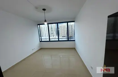 Apartment - 1 Bedroom - 1 Bathroom for rent in Hamdan Street - Abu Dhabi