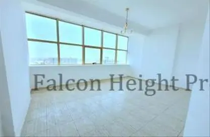 Apartment - 1 Bedroom - 1 Bathroom for rent in Dar Al Majaz - Jamal Abdul Nasser Street - Al Majaz - Sharjah