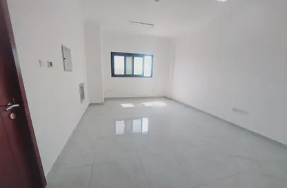 Apartment - 1 Bathroom for rent in AlFalah - Muwaileh Commercial - Sharjah