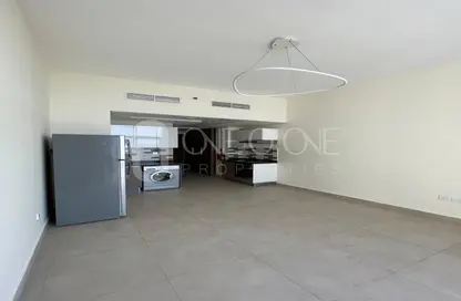 Apartment - 1 Bathroom for rent in Azizi Star - Al Furjan - Dubai