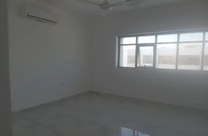 Apartment - 2 Bedrooms - 2 Bathrooms for rent in Uzair Building - Al Rawda 3 - Al Rawda - Ajman