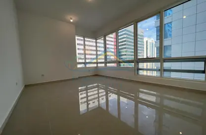 Apartment - 2 Bedrooms - 2 Bathrooms for rent in Electra Street - Abu Dhabi