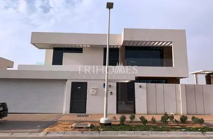 Villa - 4 Bedrooms - 5 Bathrooms for sale in West Yas - Yas Island - Abu Dhabi