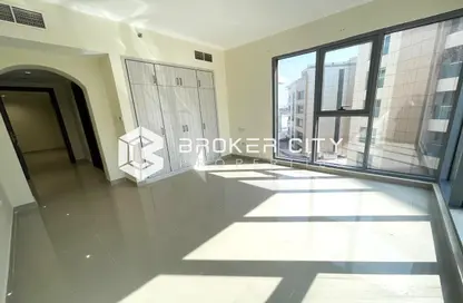 Apartment - 2 Bedrooms - 3 Bathrooms for rent in Al Rawdah - Abu Dhabi