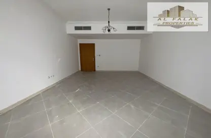 Apartment - 2 Bedrooms - 2 Bathrooms for rent in Manazil Tower 5 - Al Taawun Street - Al Taawun - Sharjah