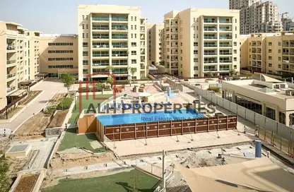 Apartment - 2 Bedrooms - 2 Bathrooms for sale in Al Thayyal 1 - Al Thayyal - Greens - Dubai