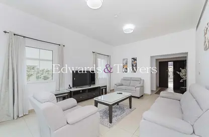 Villa - 2 Bedrooms - 4 Bathrooms for rent in District 7E - Jumeirah Village Triangle - Dubai