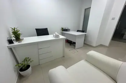 Office Space - Studio - 1 Bathroom for rent in Al Rostamani Building - Port Saeed - Deira - Dubai