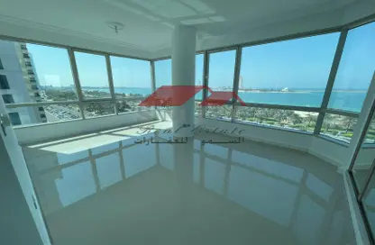 Apartment - 4 Bedrooms - 4 Bathrooms for rent in 3 Sails Tower - Corniche Road - Abu Dhabi