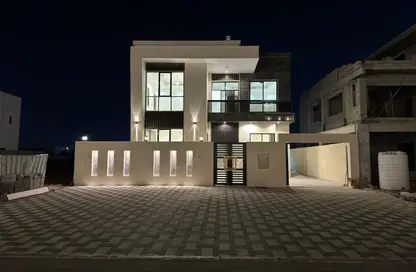 Villa - 5 Bedrooms - 7 Bathrooms for sale in Al Yasmeen 1 - Al Yasmeen - Ajman