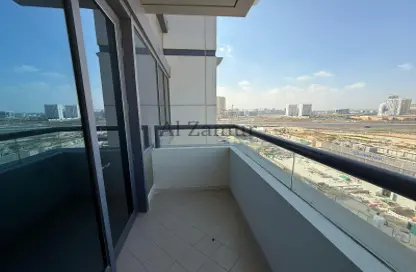 Apartment - 1 Bathroom for rent in Wimbledon Tower - Dubai Sports City - Dubai