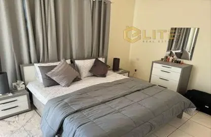 Villa - 2 Bedrooms - 2 Bathrooms for rent in Springs 7 - The Springs - Dubai