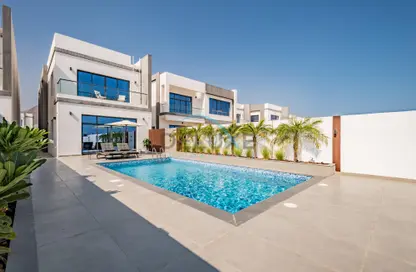 Villa - 5 Bedrooms - 4 Bathrooms for rent in Al Dana Villas - Sharm - Fujairah