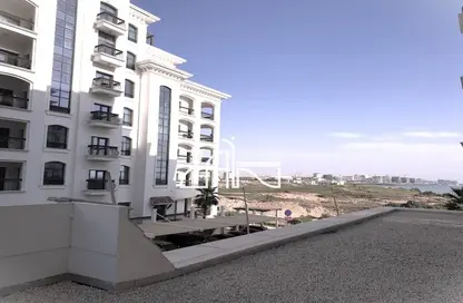 Apartment - 2 Bedrooms - 2 Bathrooms for sale in Ansam 2 - Ansam - Yas Island - Abu Dhabi